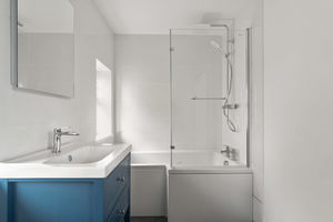 Photo 4- click for photo gallery